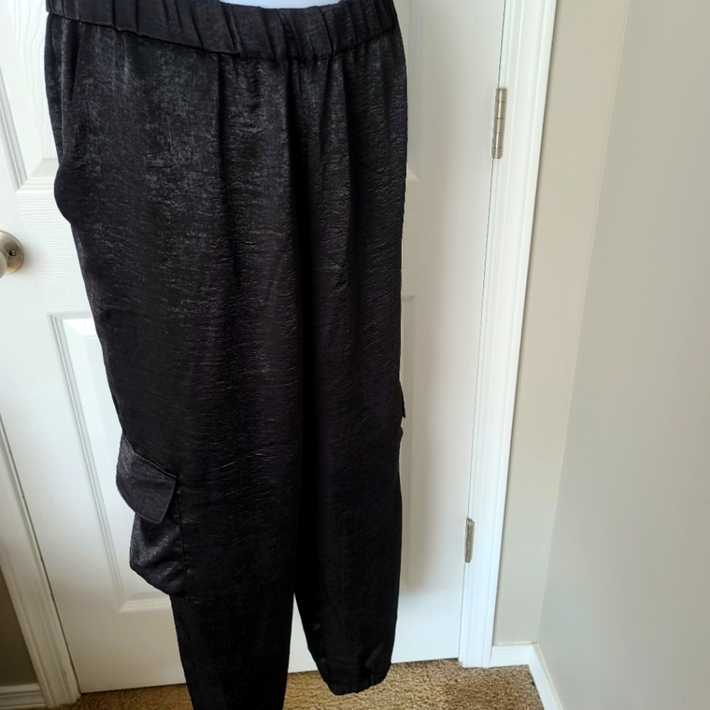 Plus Size Satin Jogger Cargo pants